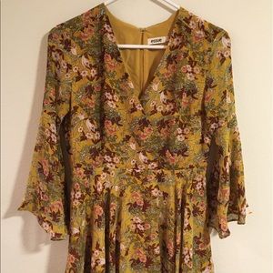 Essue Floral Dress